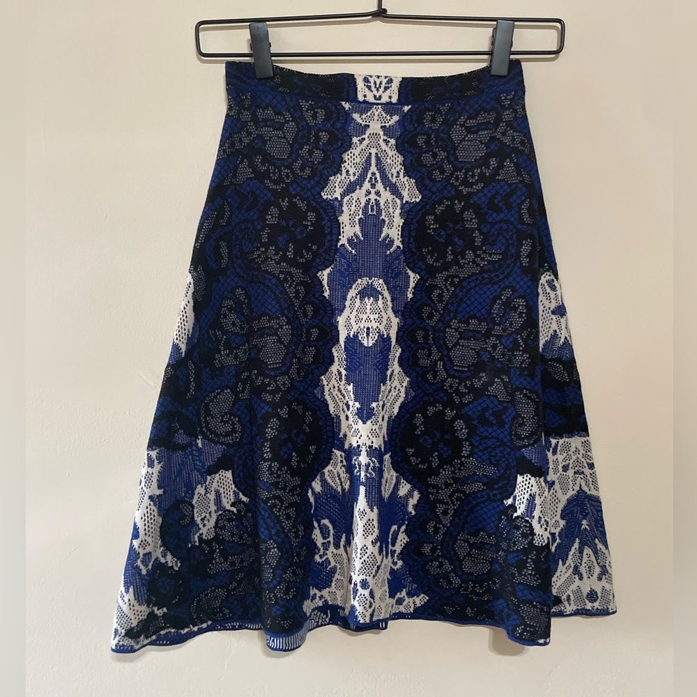 BCBGMaxAzria Blue and White A-Line Mini Skirt